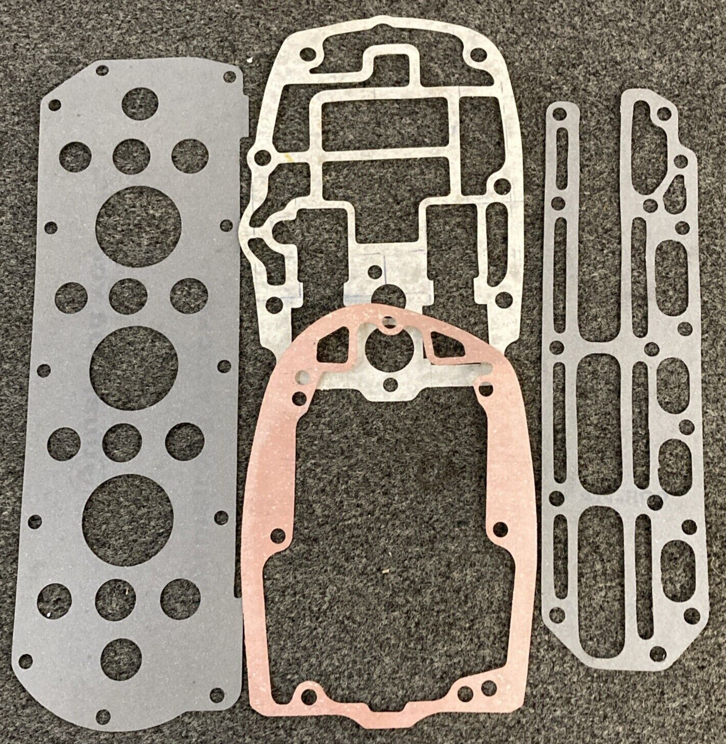 NEW GENUINE MERCURY QUICKSILVER 27-64203A75 MOTOR OVERHAUL GASKET SET