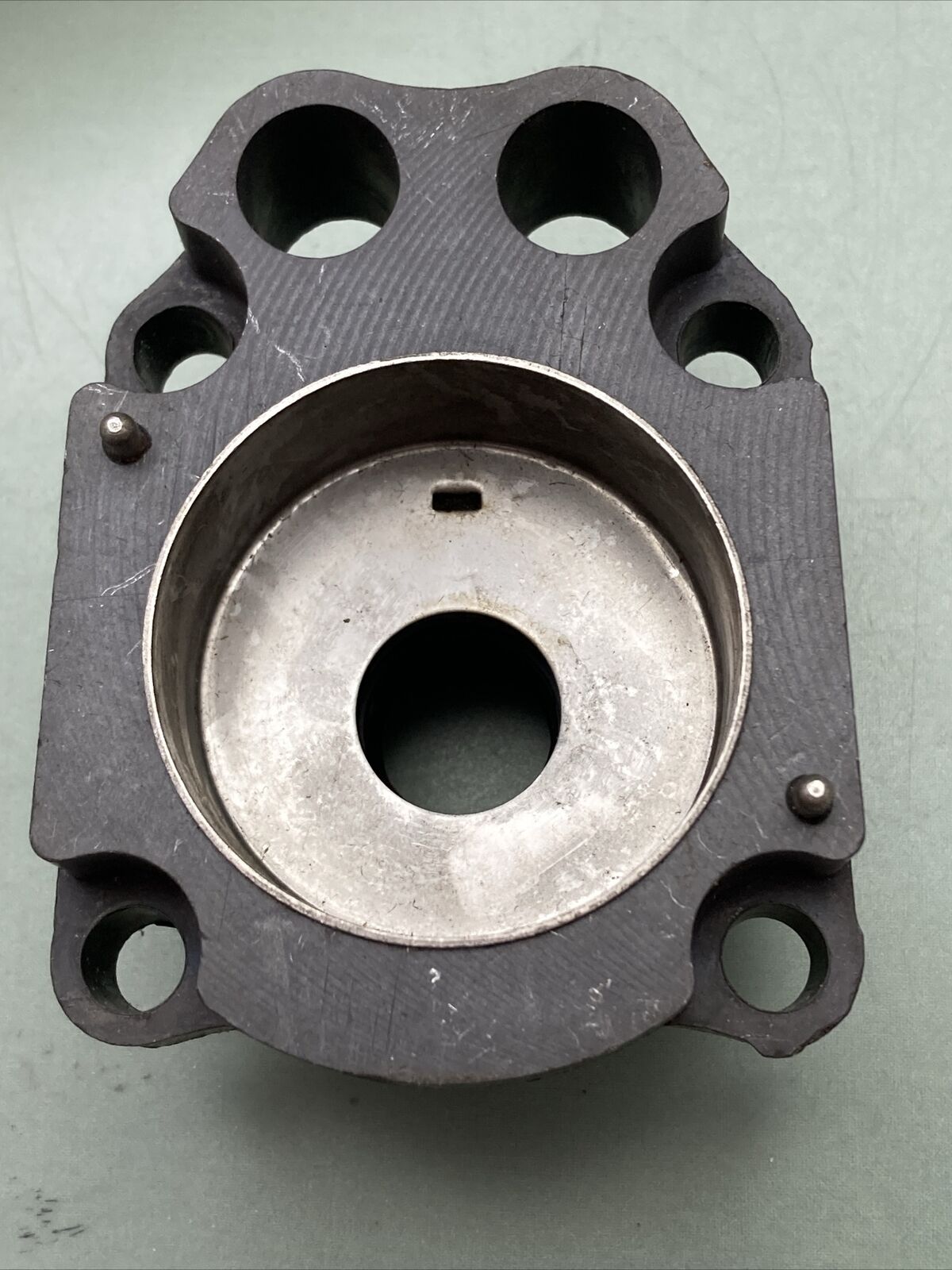 NEW GENUINE MERCURY QUICKSILVER 46-45609A1 HOUSING ASSEMBLY