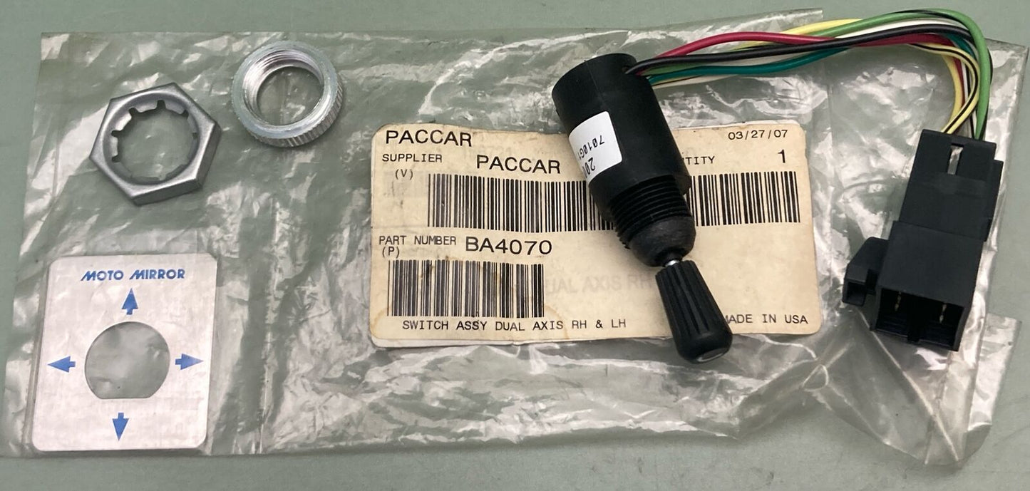 NEW GENUINE PACCAR BA4070 SWITCH ASSEMBLY DUAL AXIS FOR PETERBILT