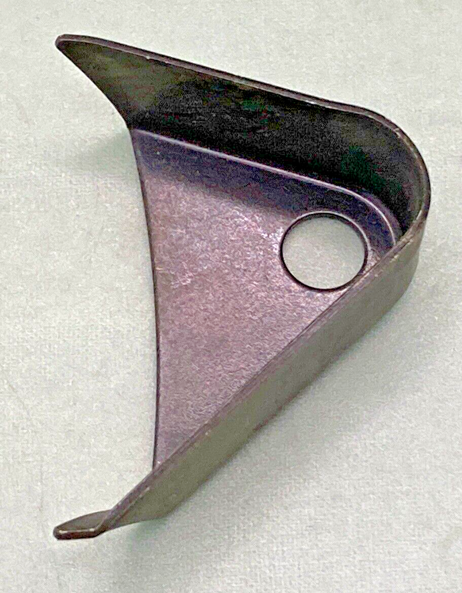 NEW GENUINE HONDA 37203-ME9-009 SPEEDOMETER STAY COVER