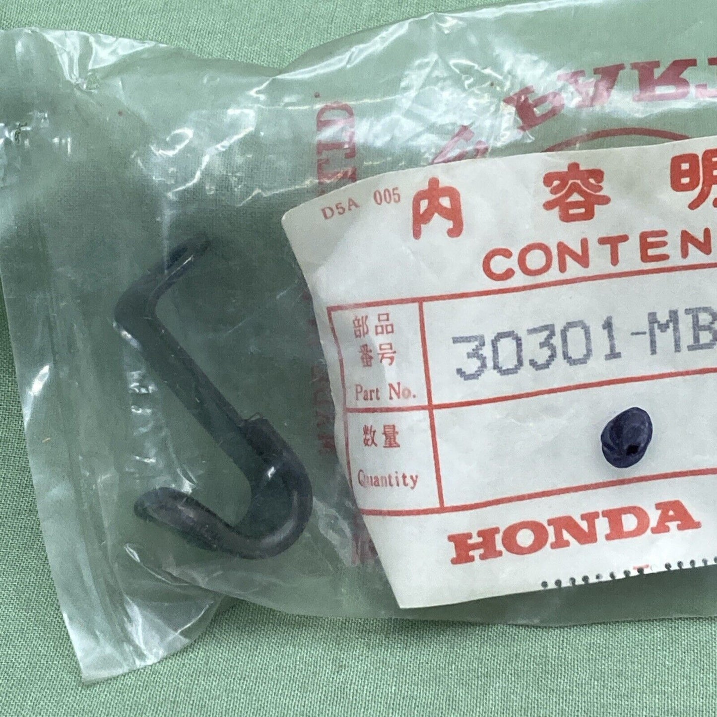 NEW GENUINE HONDA 30301-MB0-000 Clamp, Pulser Wire