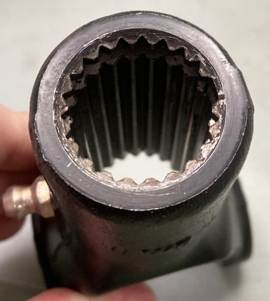 Polaris 3235205 Yoke-Skip Tooth Lng N101sb-Pnt New Genuine