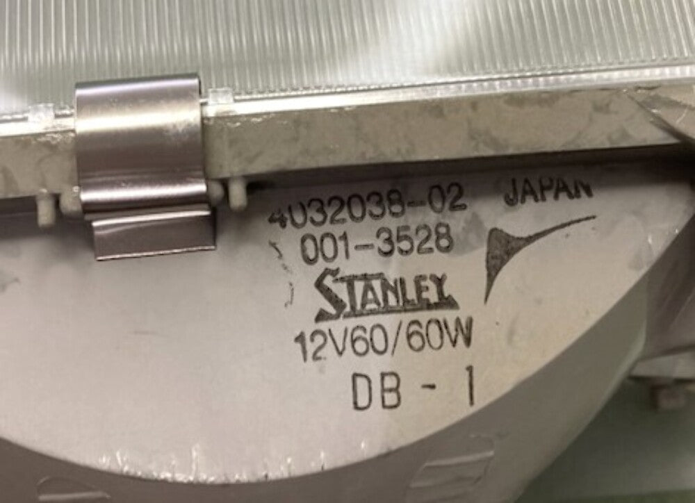 Polaris 4032065 Headlight, Asm., Incandescent, W/Bulb, Seal New Replaces