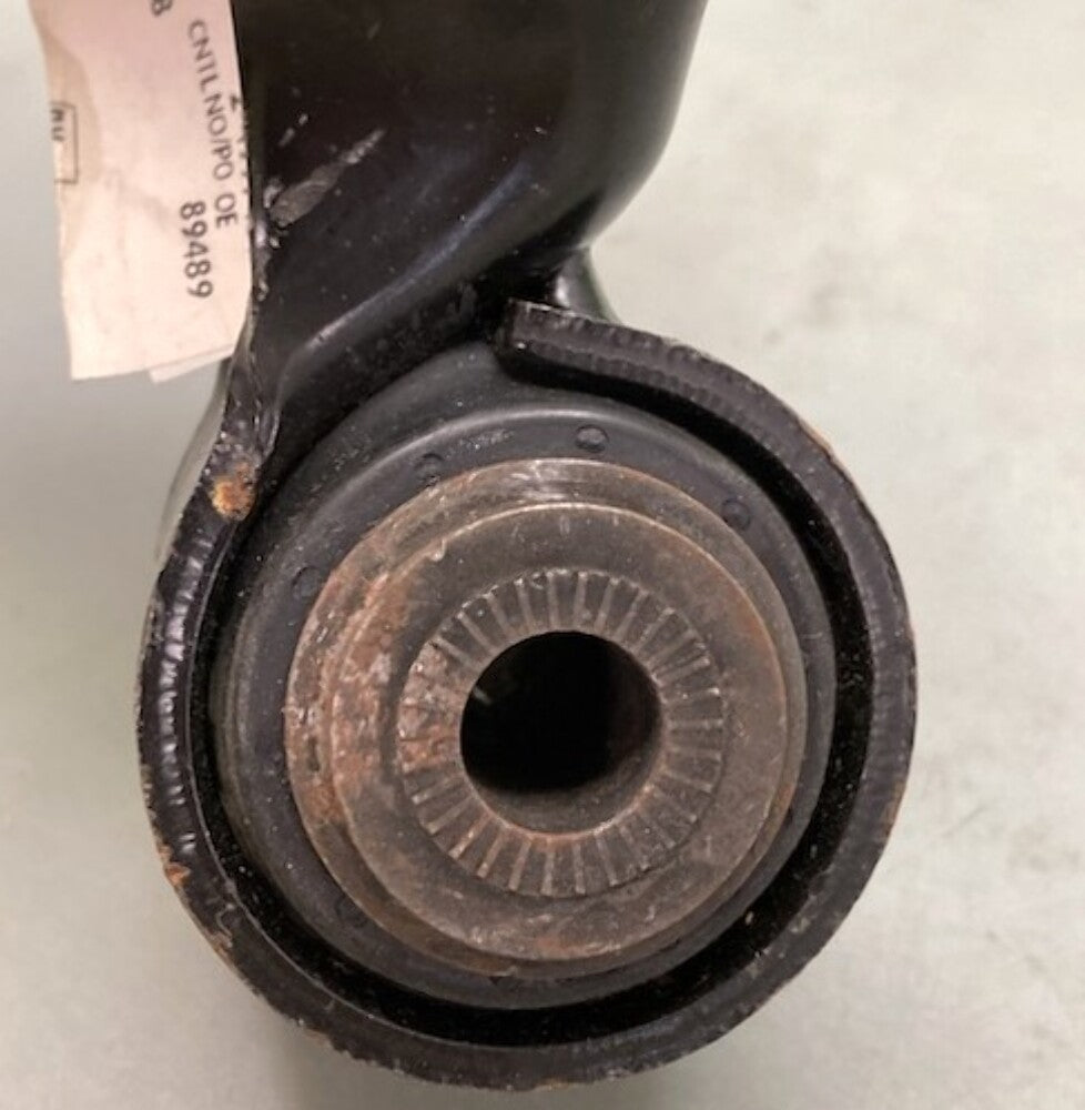 GM 23286143 Rear Spring Shackle New Genuine