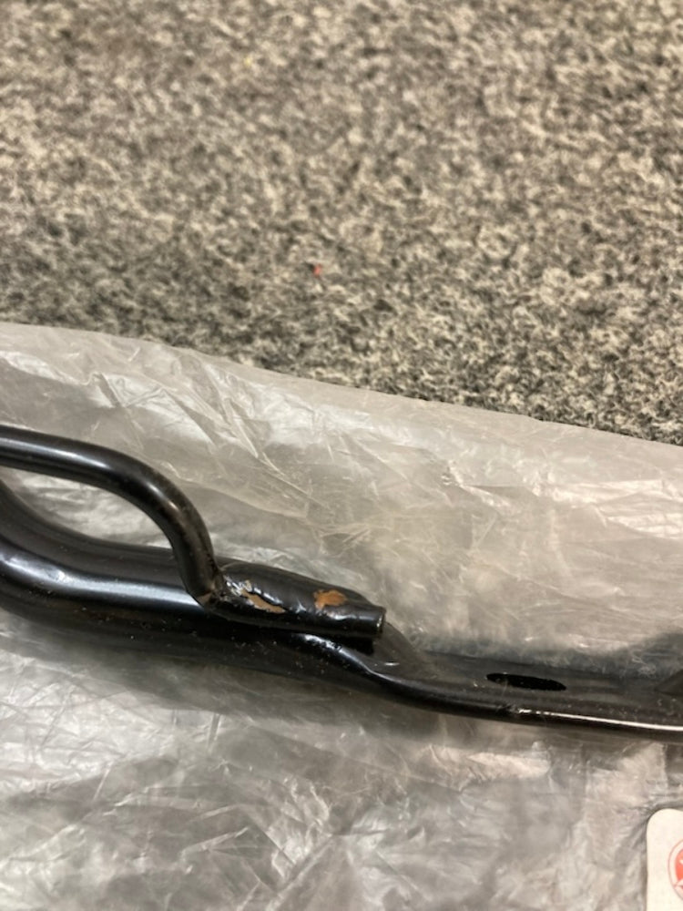 Yamaha 2XJ-21513-00 Stay, Fender, 1 New Genuine