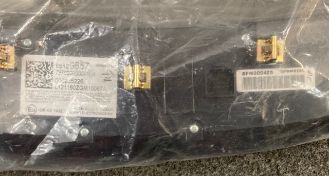 General Motors 85129657 Heater Control New Genuine