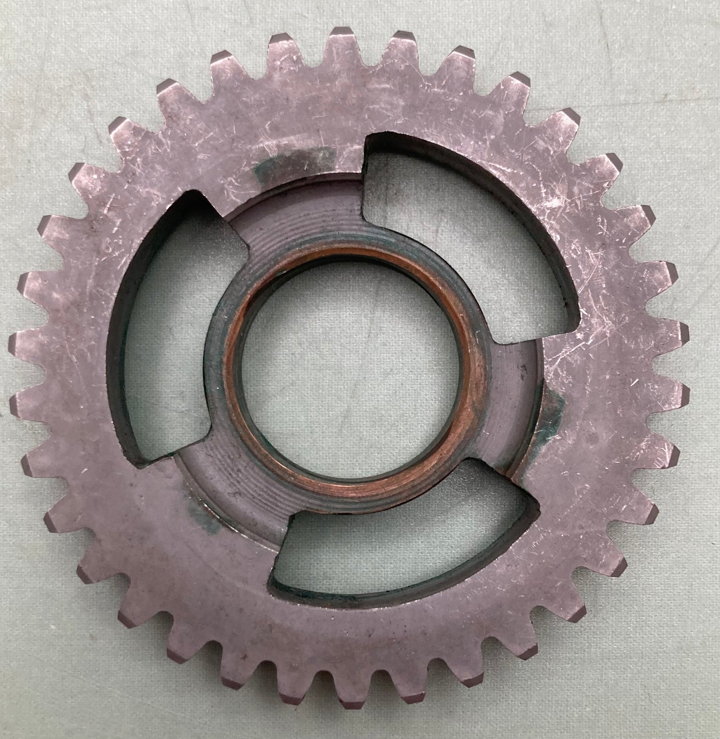 New Genuine Yamaha 214-17221-19 Gear, 2nd, Wheel