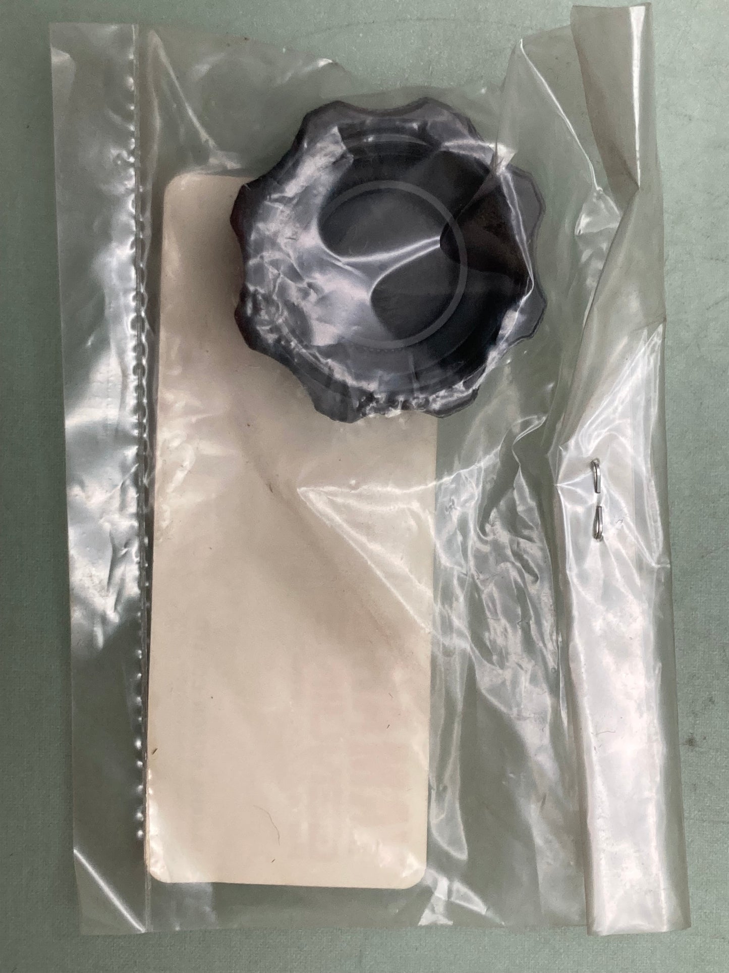 New Genuine Yamaha 434-21771-00 Body, Cap