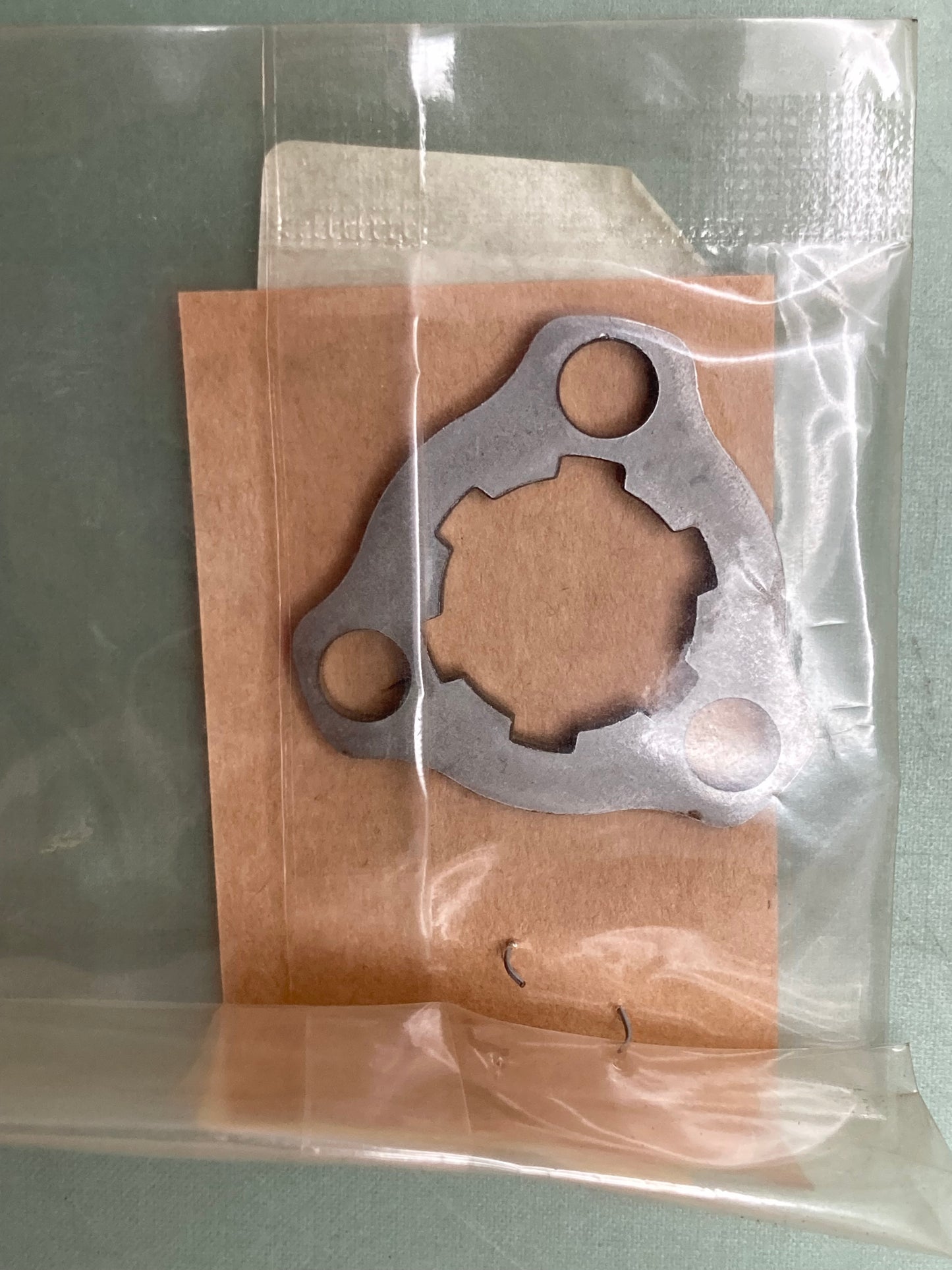New Genuine Yamaha 21V-17456-00 Sprocket Holder
