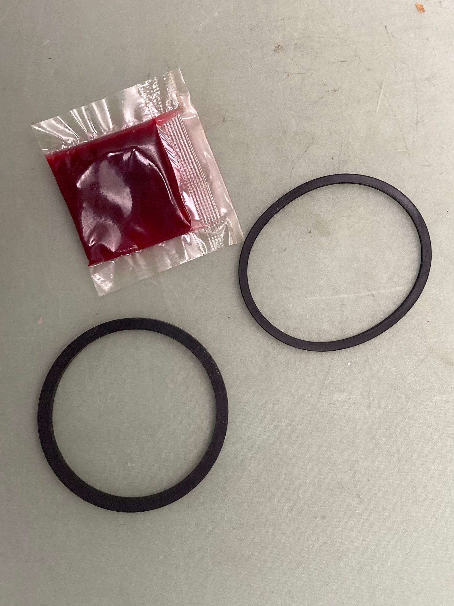 New Genuine Yamaha 5JW-W0047-00 Caliper Seal Kit 5JW-25803-00-00