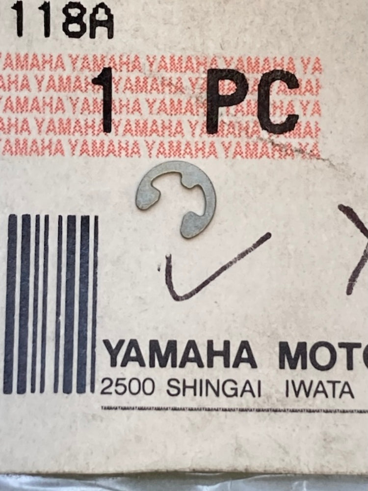 Yamaha 3FA-26466-00 Snap Ring New Genuine