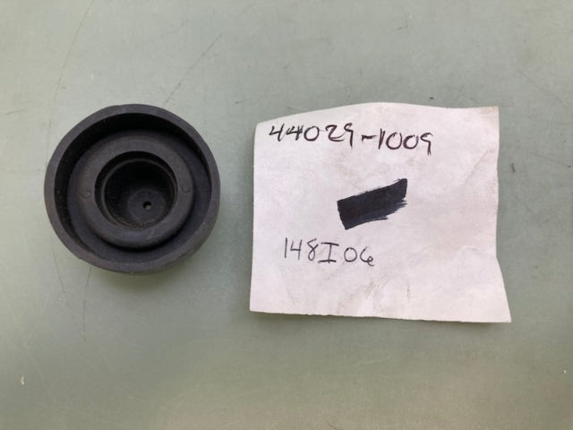 Kawasaki 44029-1009 Fork Top Rubber Cap New Replaces