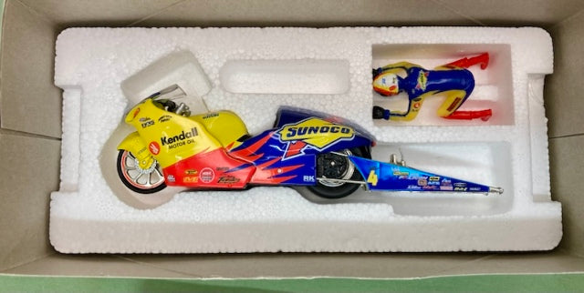 Action 1:24 Dave Schultz Sunoco 2000 Pro Stock Bike New