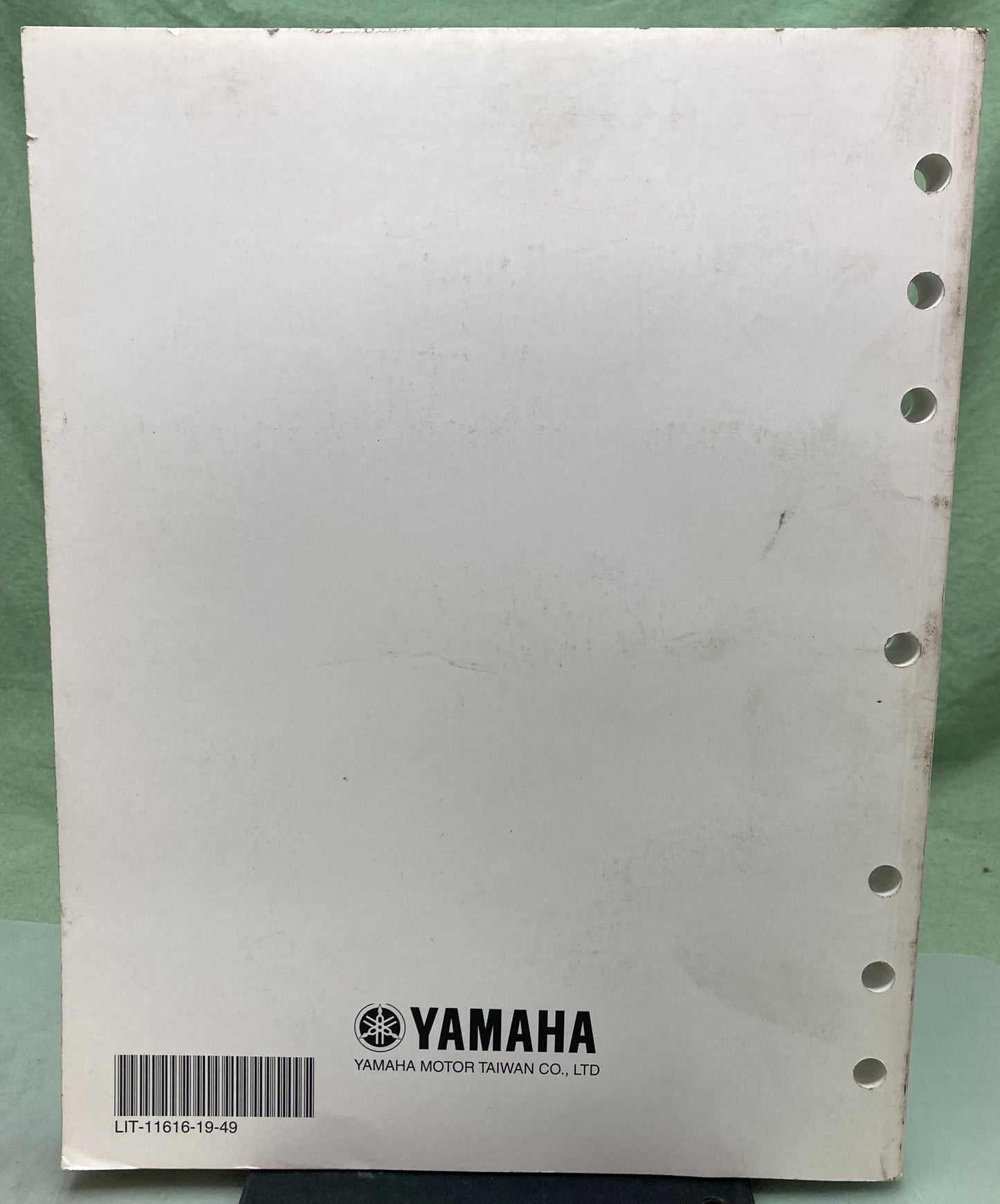 Genuine Yamaha LIT-11616-19-49 XC50V Service Manual 2005