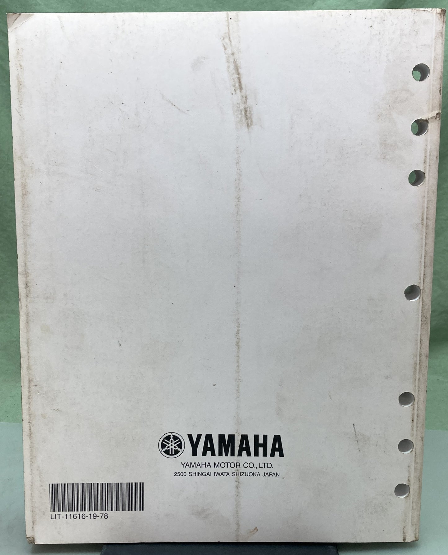 Genuine Yamaha LIT-11616-19-78 YZFR6V(C) Service Manual 2005