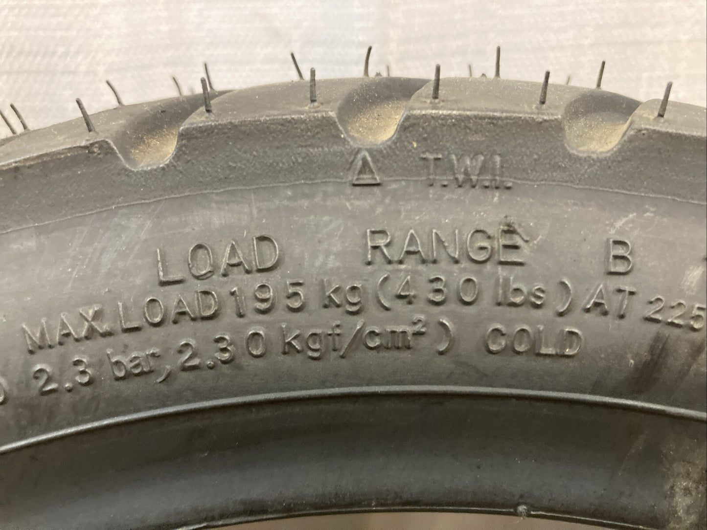 NEW GENUINE KENDA K413 044131286B1 120/70-12 51J TL SCOOTER TIRE