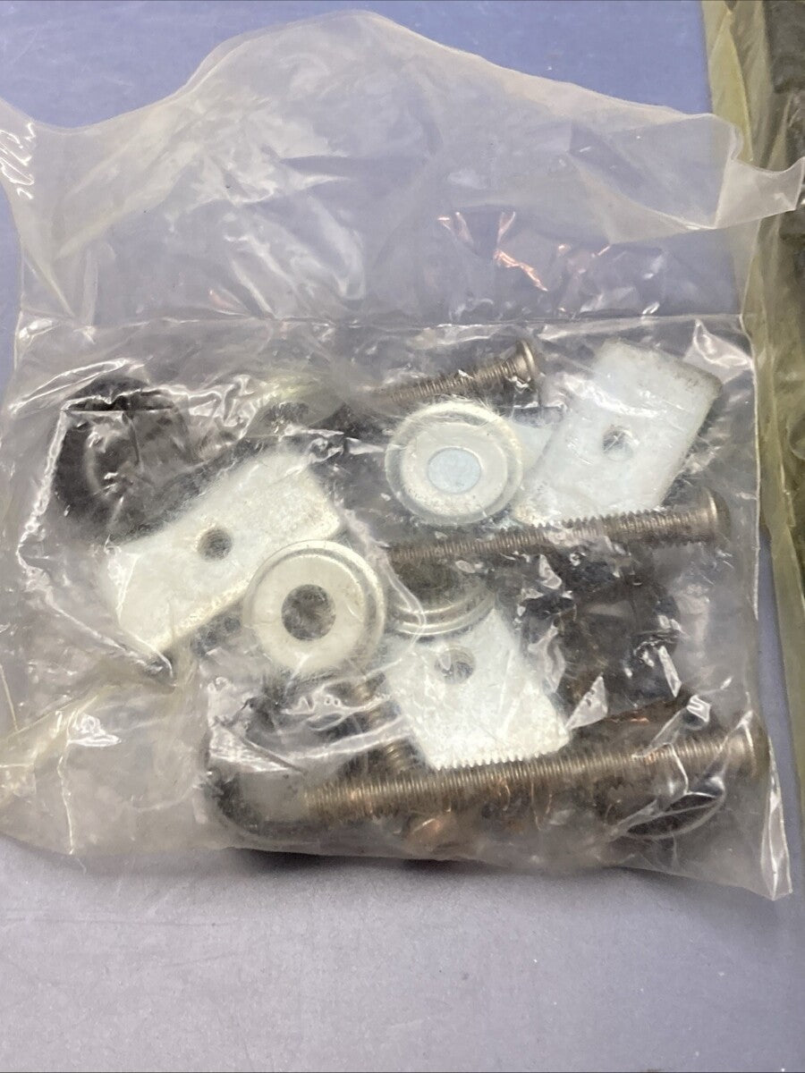 New Genuine PUTCO 85513 STAINLESS STREAK SIDERAILS