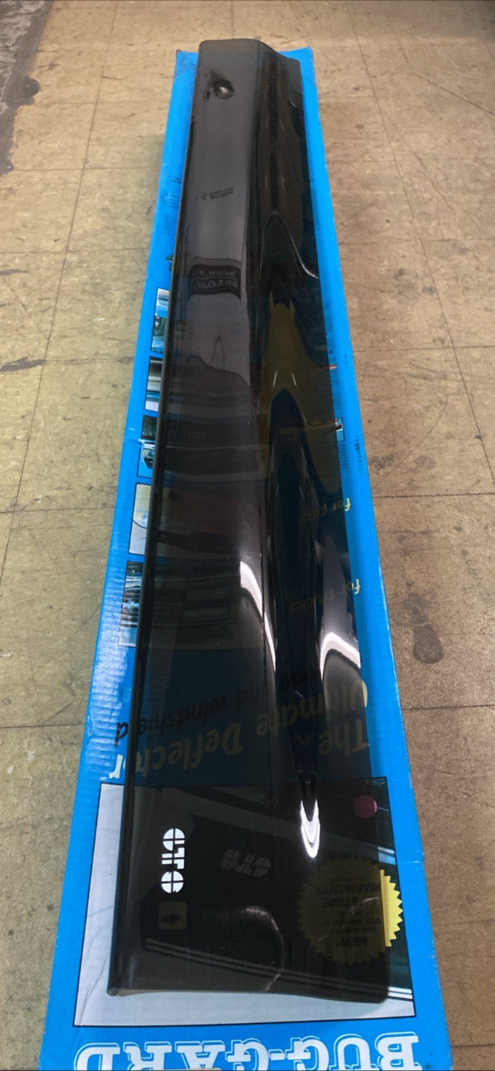 New Genuine BUG-GARD 70125S GT STYLING HOOD DEFLECTOR