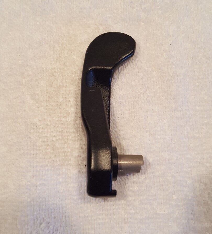 NEW GENUINE KAWASAKI 39075-3702 LEVER-THROTTLE JS550-A5 1986