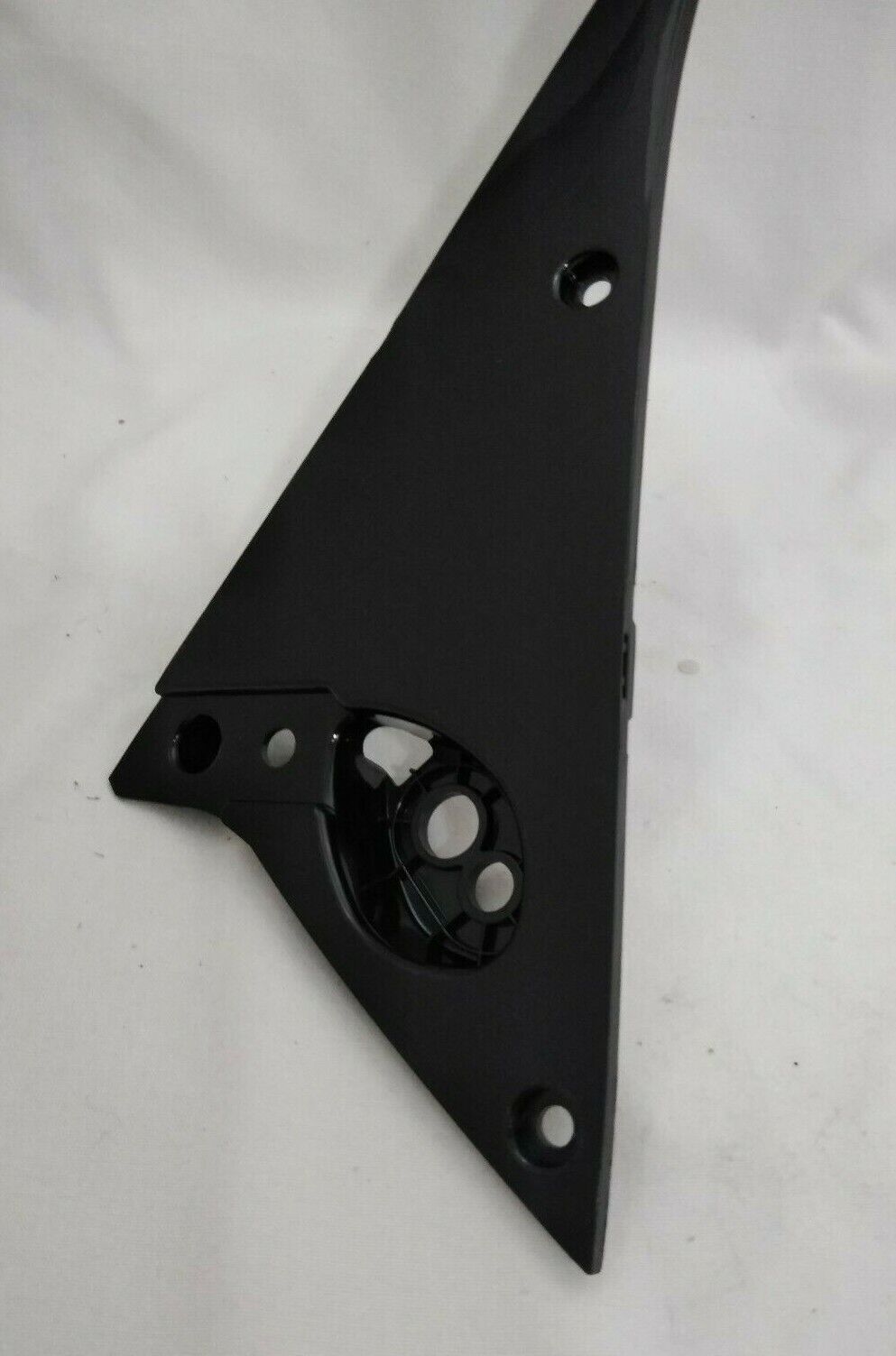 NEW HONDA CBR600 RR RIGHT INNER MIDDLE COWL FAIRING 64325-MFJ-D00