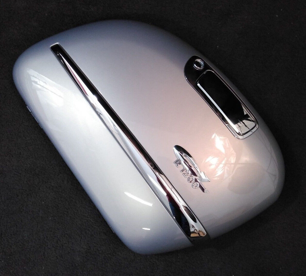 NEW BMW K30 R1200CL Chrome Right Lid / 46547671986