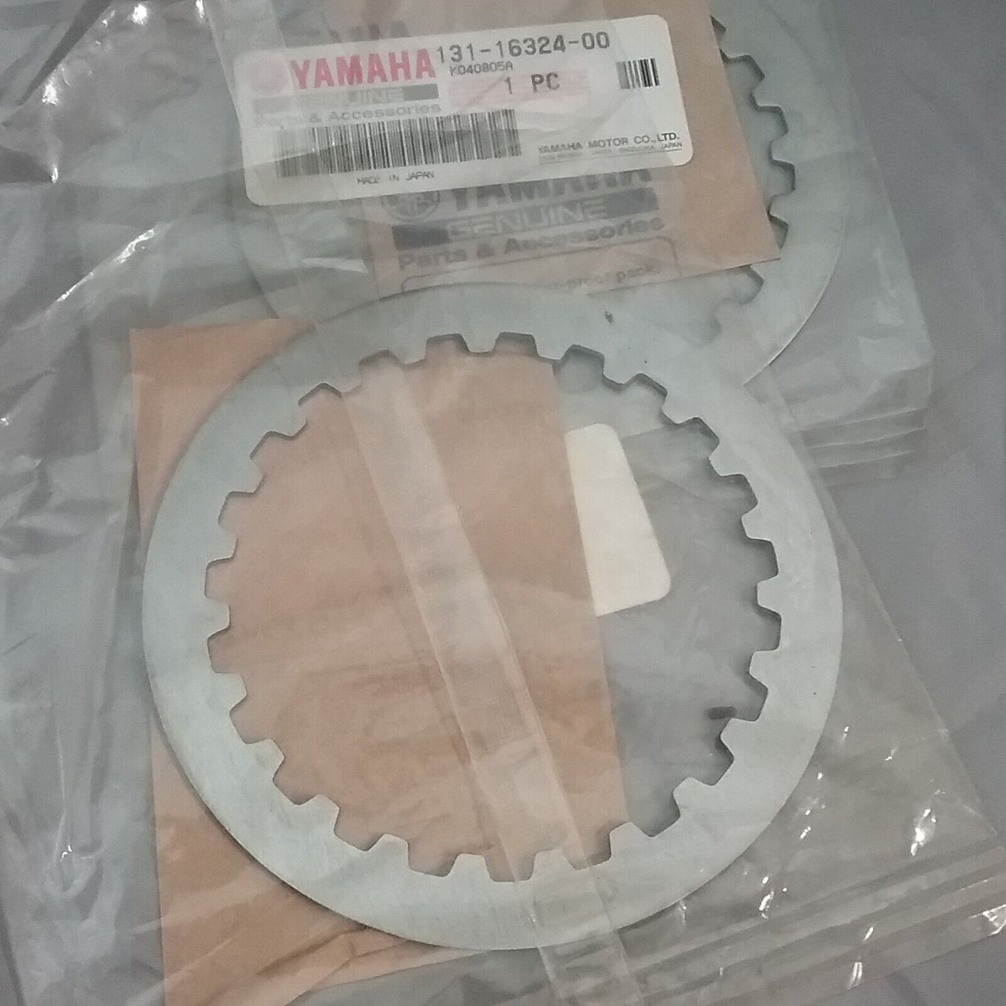 QTY2 NEW GENUINE YAMAHA 131-16324-00 PLATE, CLUTCH 1 FZR600 YZ80 YZ125 87-21