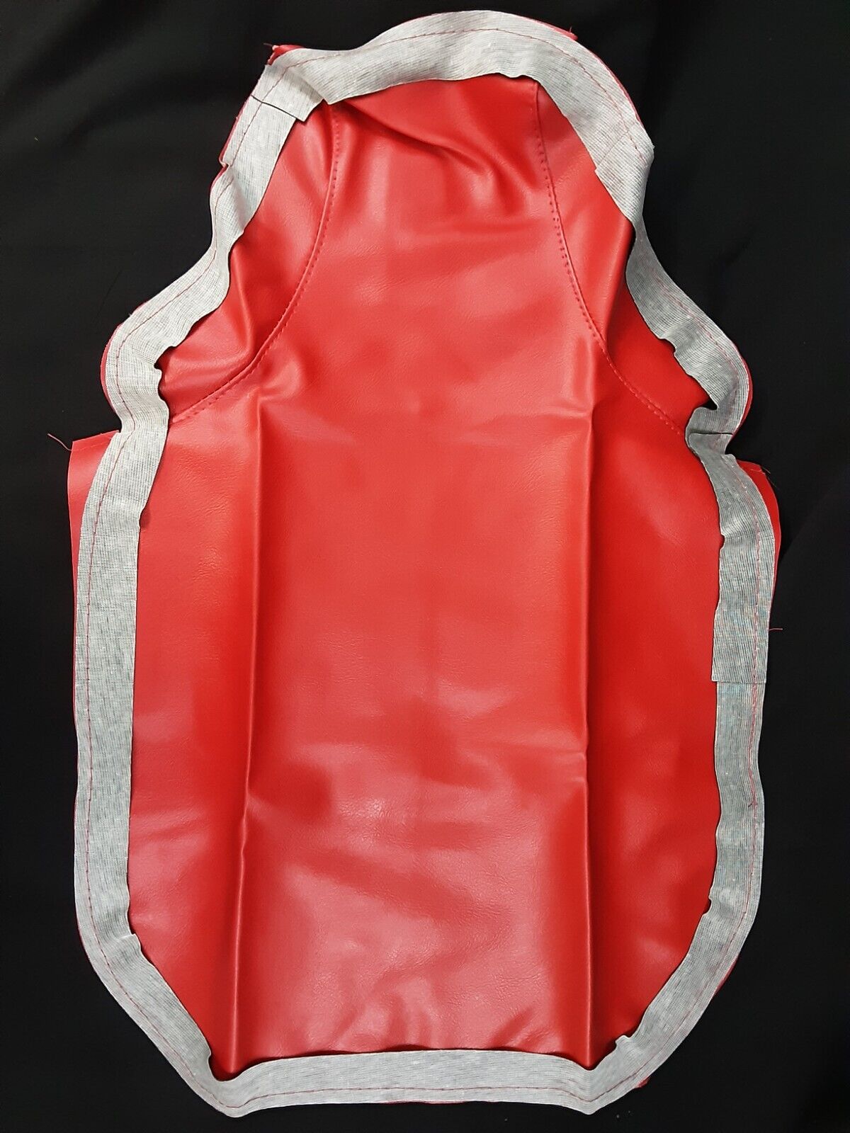 NEW WIDE OPEN AM475 KAWASAKI BAYOU KLF220A SEAT COVER RED 88-01