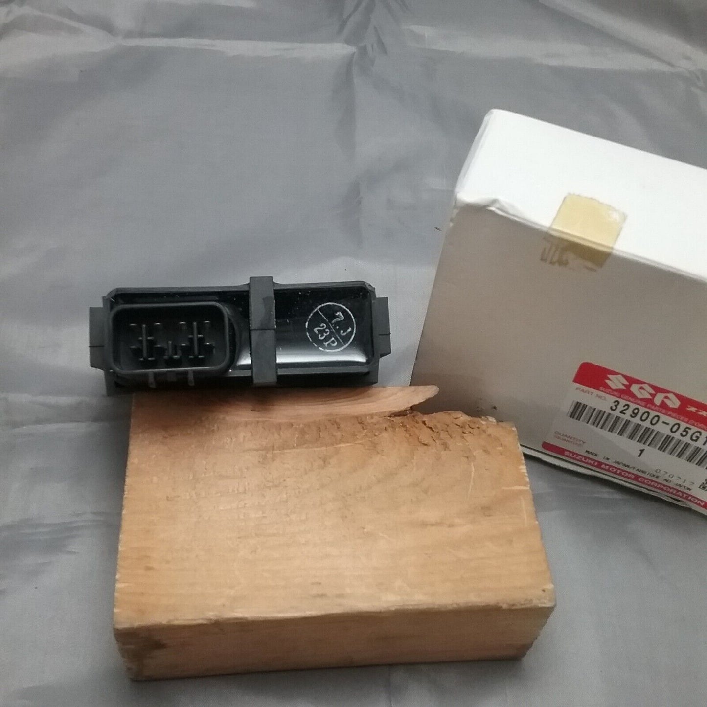 NEW GENUINE SUZUKI 32900-05G10 C.D.I. UNIT QUADSPORT LTZ250 2004-2008