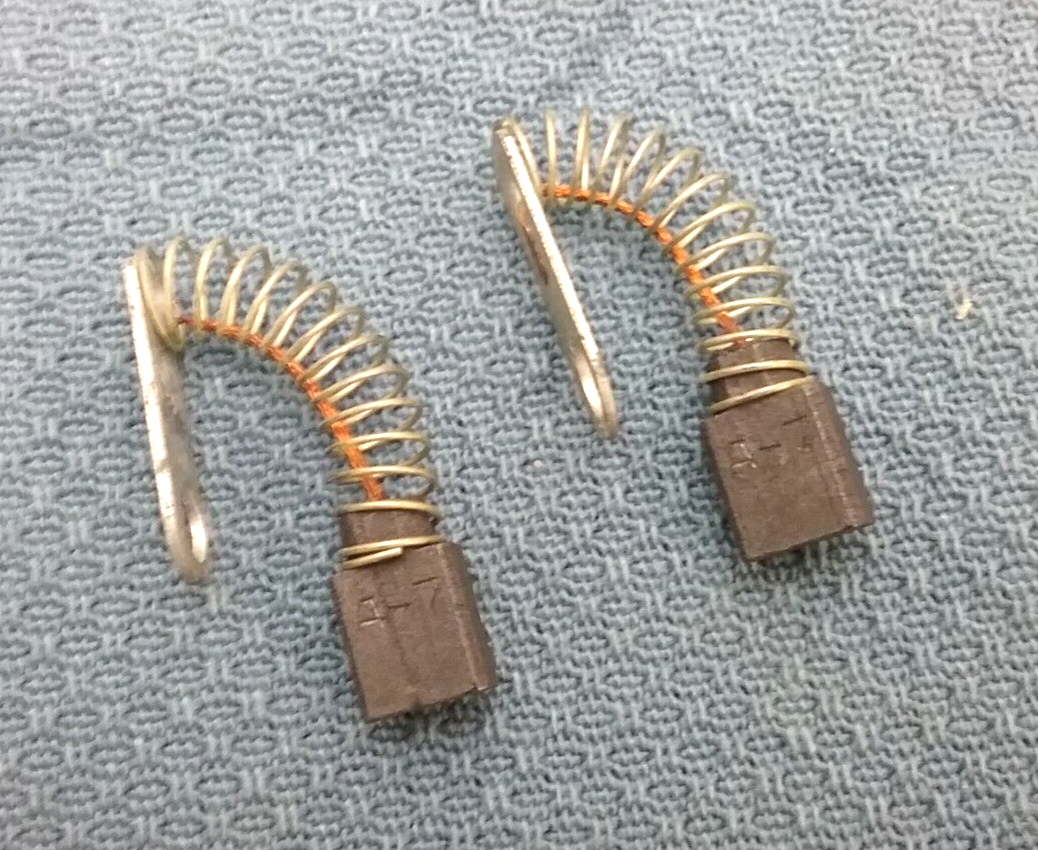QTY2 NEW DELCO REMY 35200 ALTERNATOR BRUSHES MERCRUISER STERNDRIVES