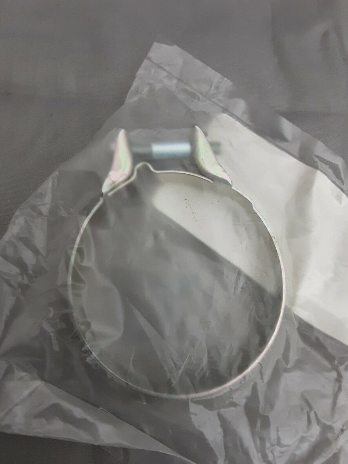 NEW GENUINE YAMAHA 90450-49001-00 HOSE CLAMP ASSEMBLY BIG WHEEL BW350 FZR400