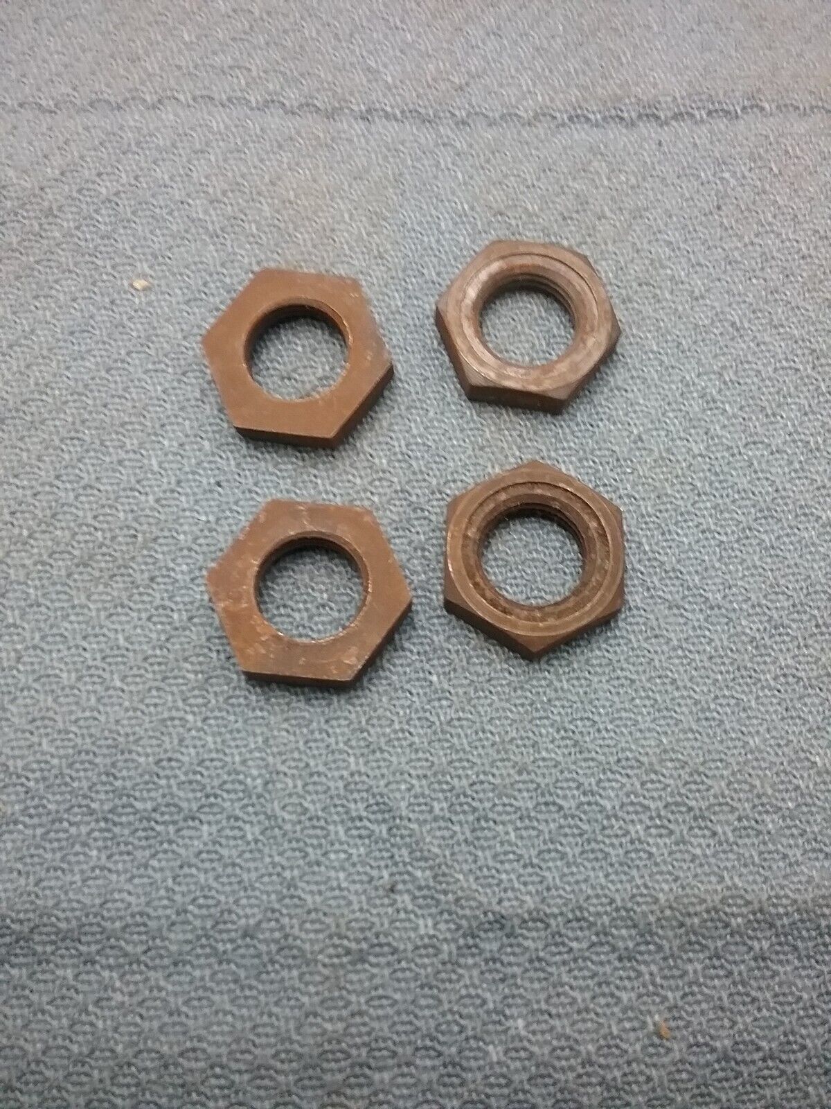 NEW QUICKSILVER 11-30932 NUT QTY4