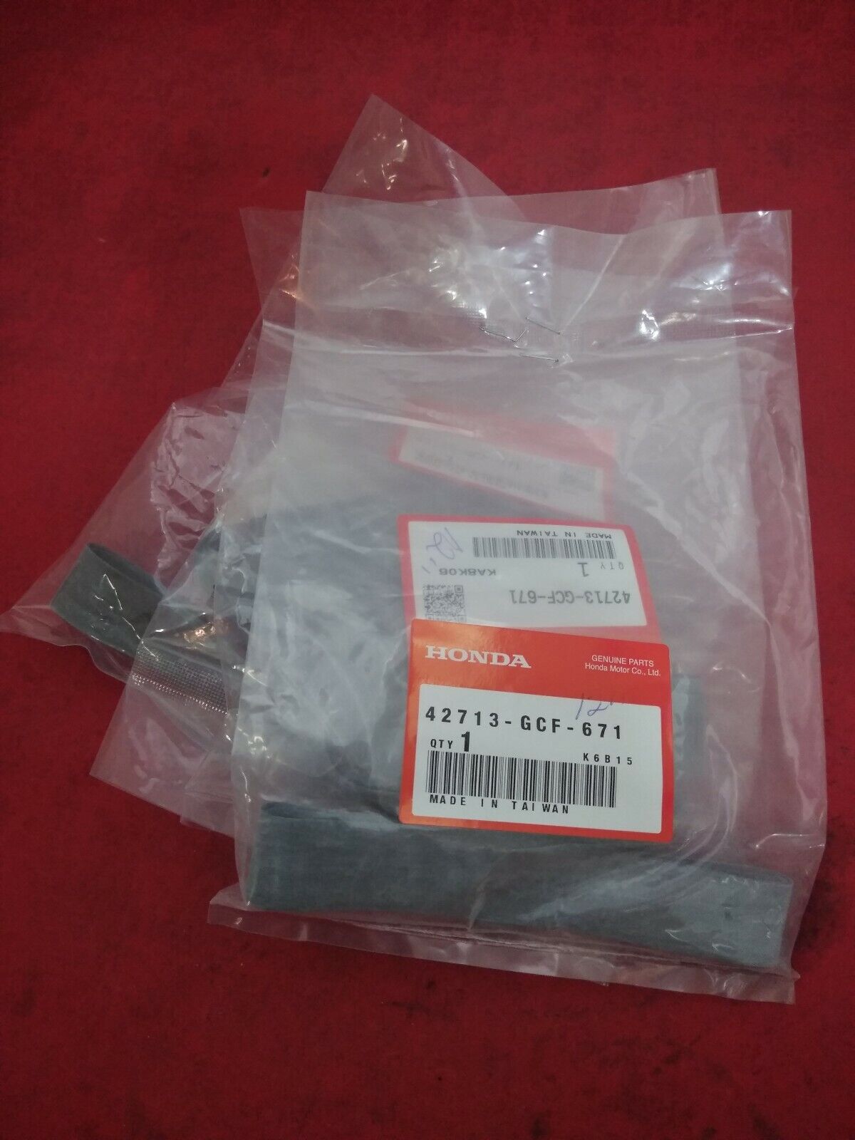 NEW HONDA FLAP / Lot of 4 / 3.00-12 20M / 42713-GCF-671