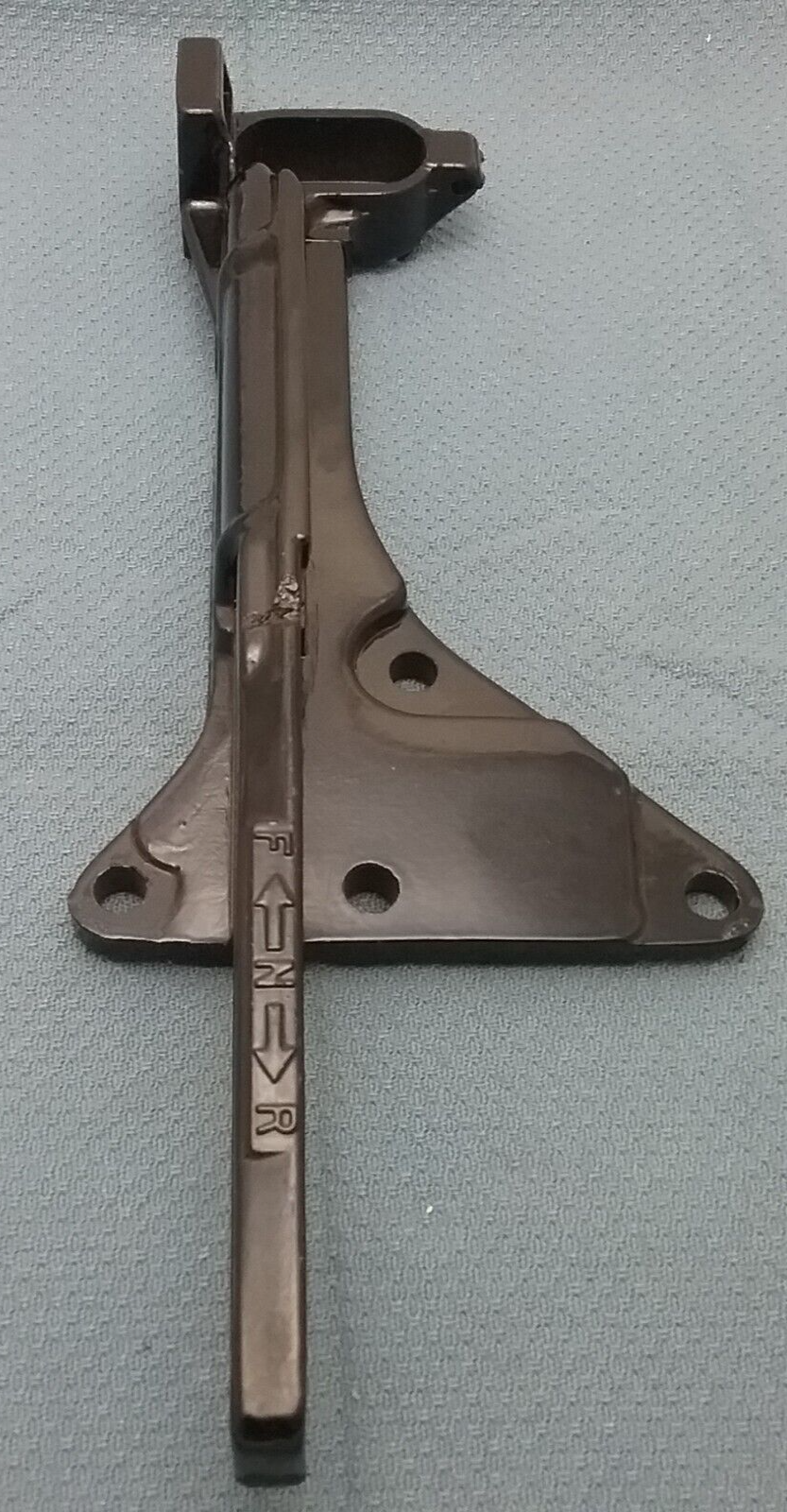 NEW MERCURY 91951 BRACKET ANCHOR Mercury Outboard 92032A2 50-70HP