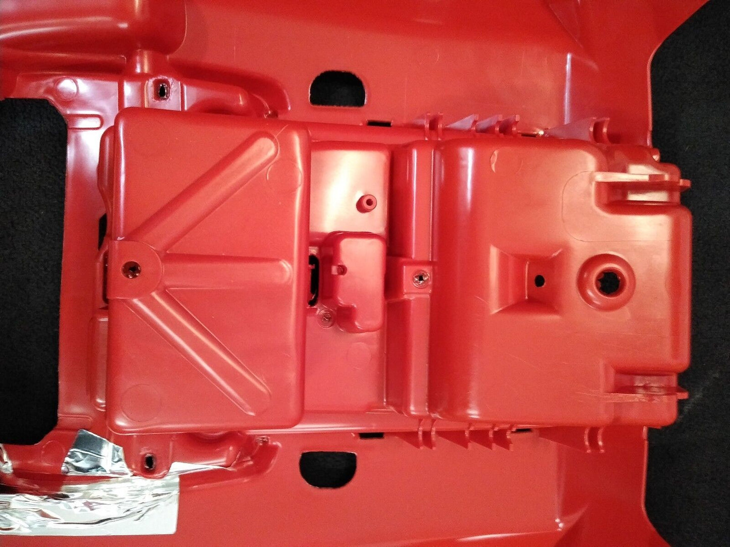 New Honda TRX TRX250 Fender RR R232 Patriot Red 80100-HS0-A40ZA