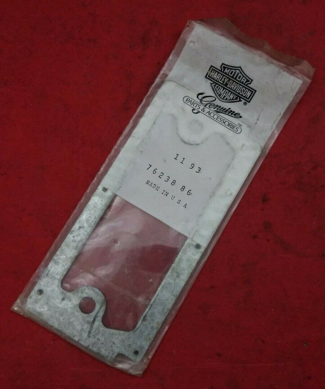 New Harley Davidson Radio Mounting Bracket / 76238-86
