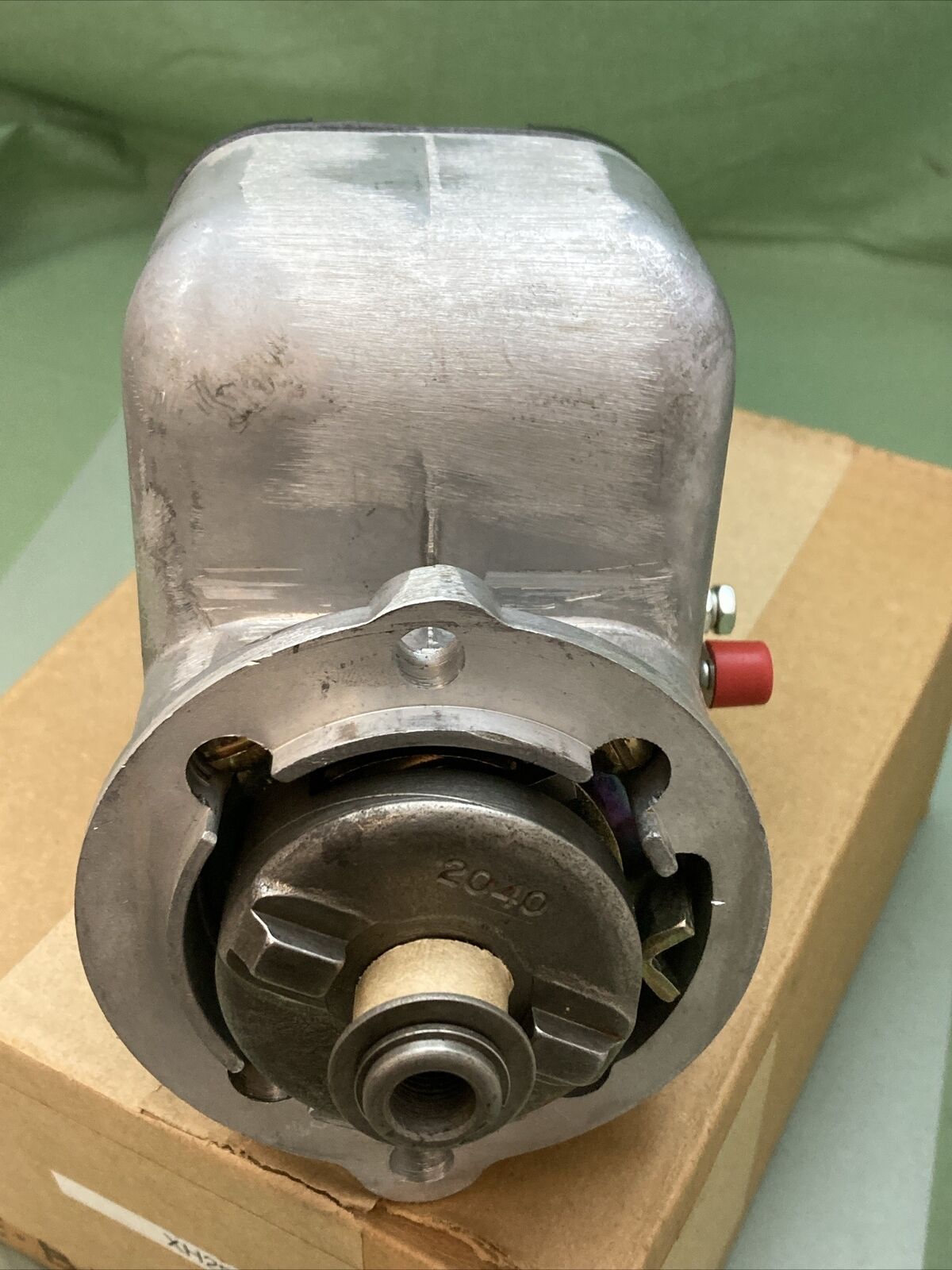 NEW GENUINE WICO XH2504 magneto small "wisconsin" flange mount 1 cyl