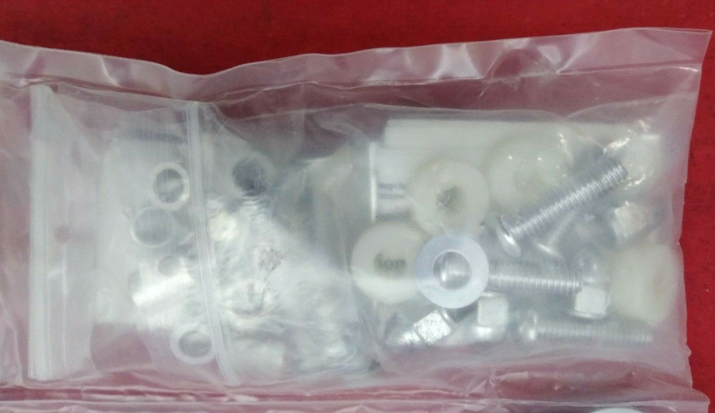 NEW CUSTOM WORLD INTERNATIONAL Backrest Mount VZ800 / 03-263