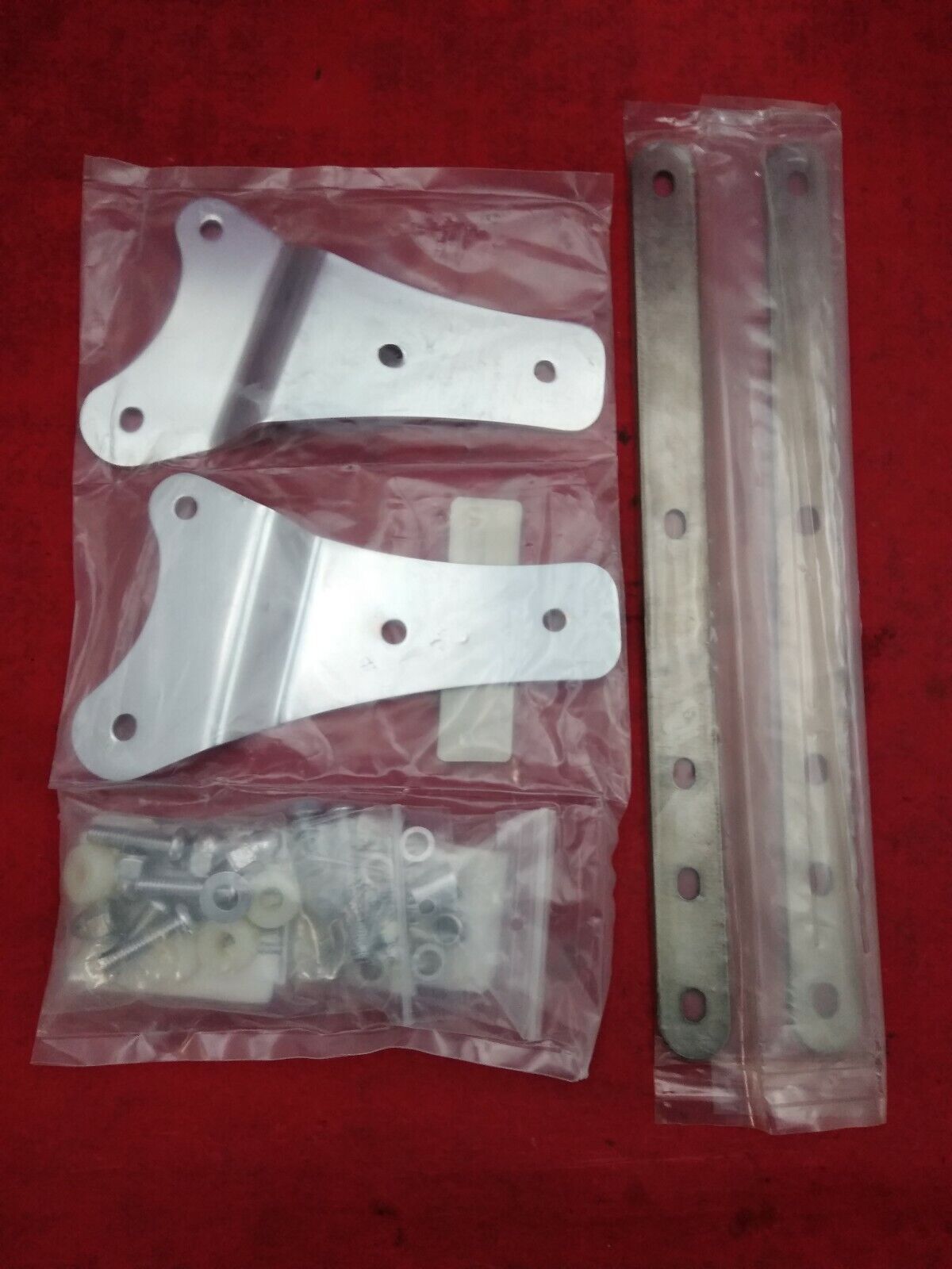 NEW CUSTOM WORLD INTERNATIONAL Backrest Mount VZ800 / 03-263
