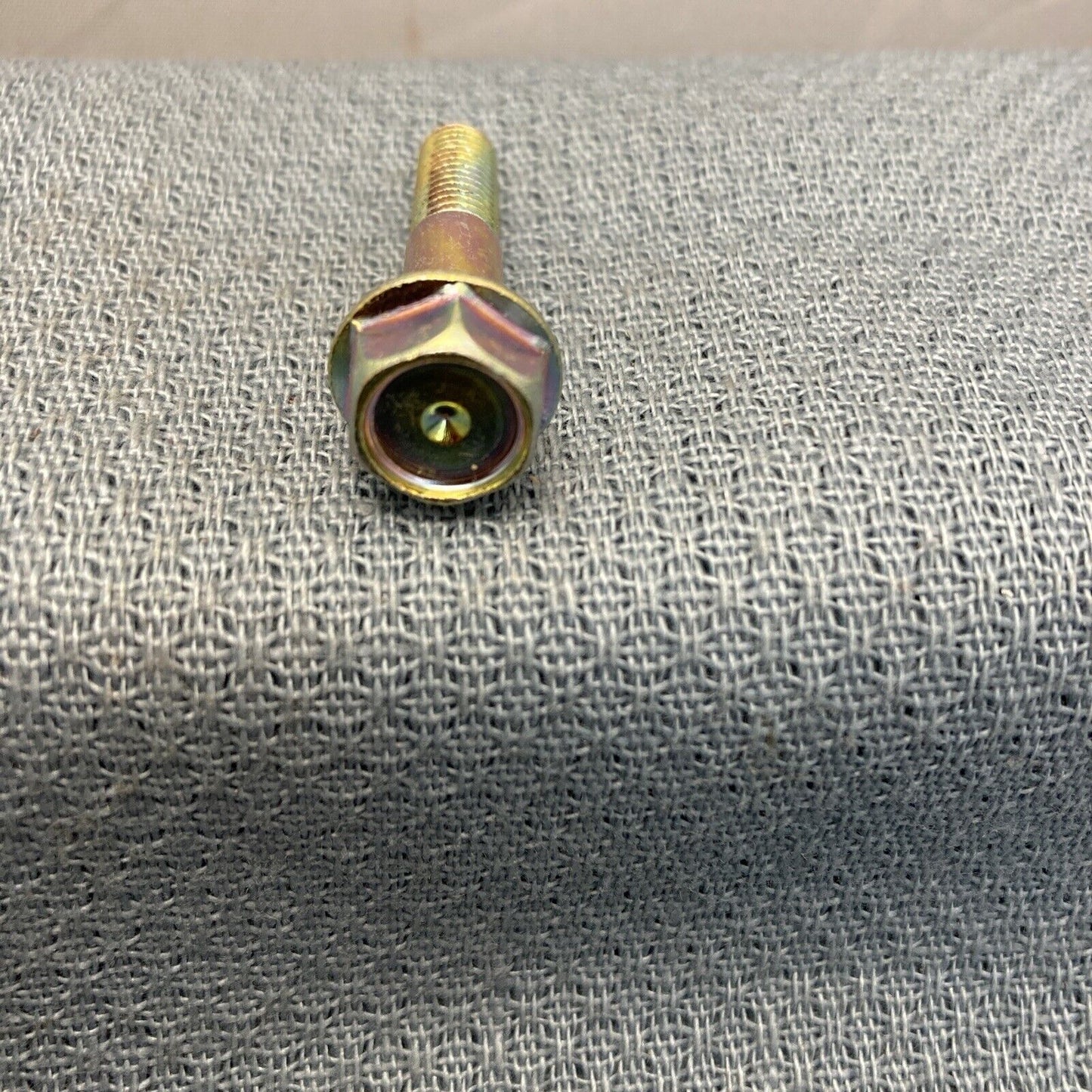 NEW WISCONSIN TELEDYNE SUBARU ROBIN 011-00601-20 FLANGE BOLT