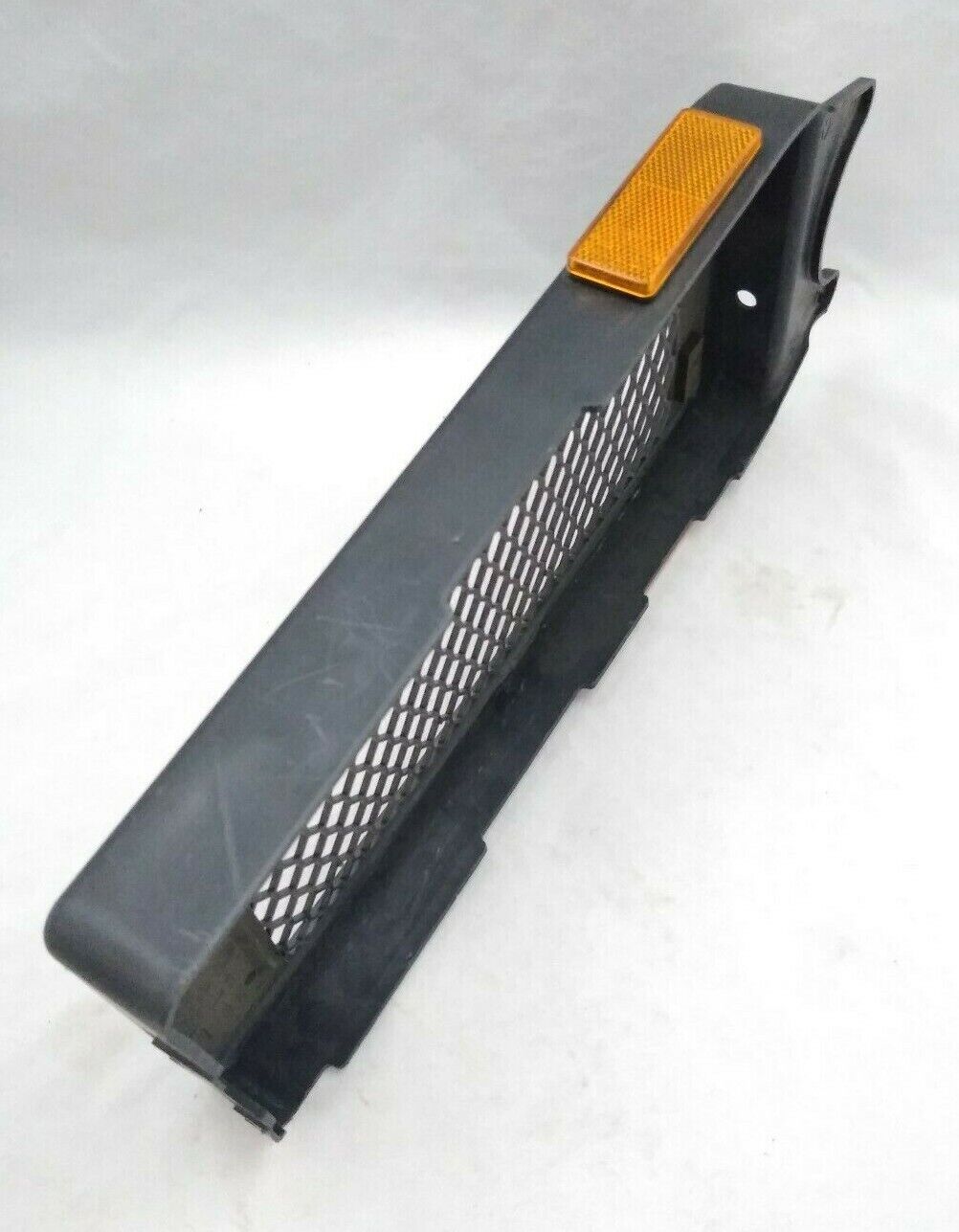 NEW Honda Radiator Grille With Reflectors / 19031-MZ8-K00 / Black