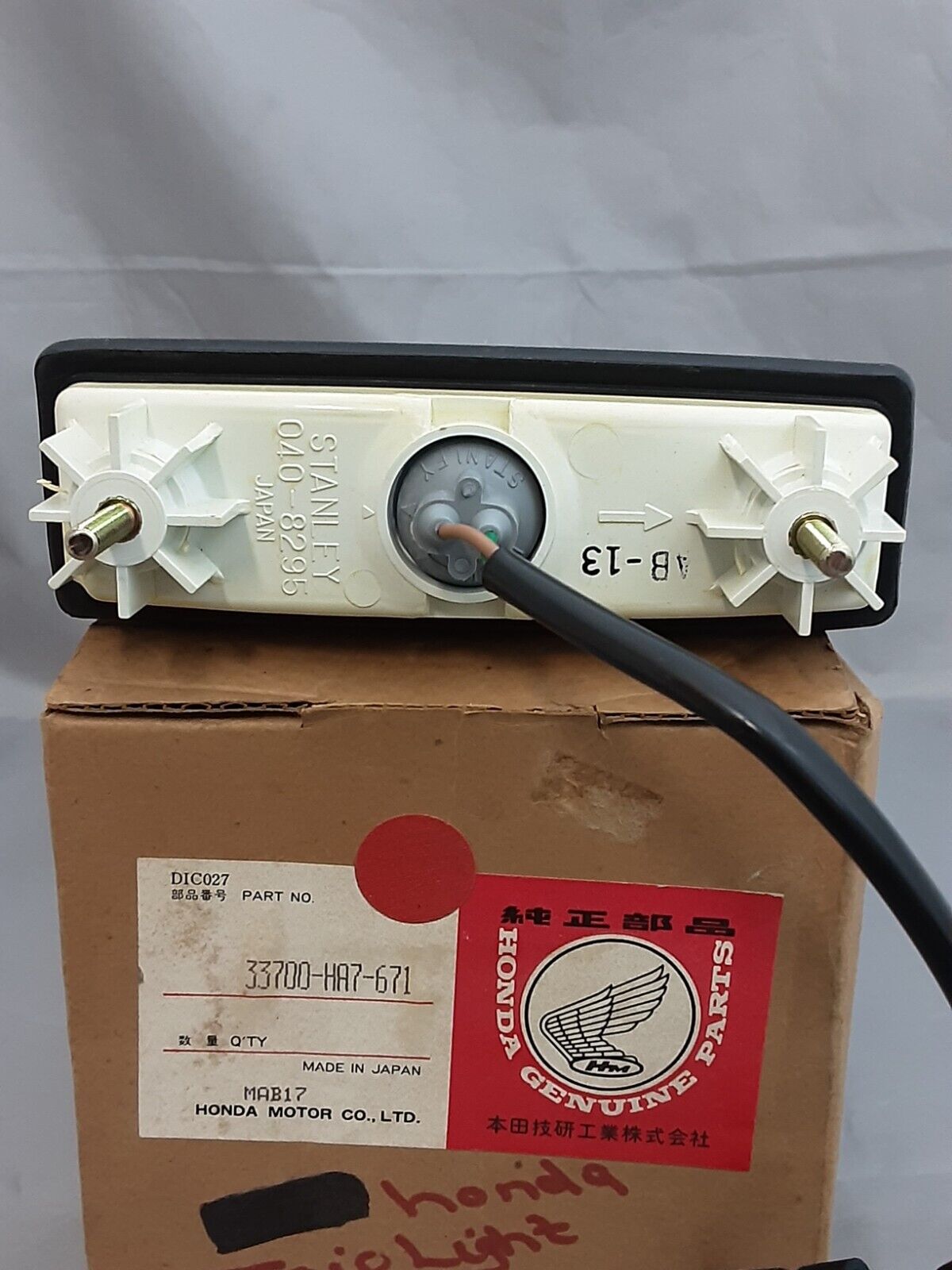 NEW GENUINE HONDA 33700-HA7-671 TAILLIGHT ASSY FOURTRAX TRX350 1986-89