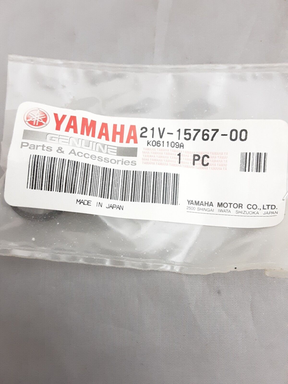 NEW GENUINE YAMAHA 21V-15767-00 SPRING Tri-Moto YTM200 YTM225 Big Bear YFM350