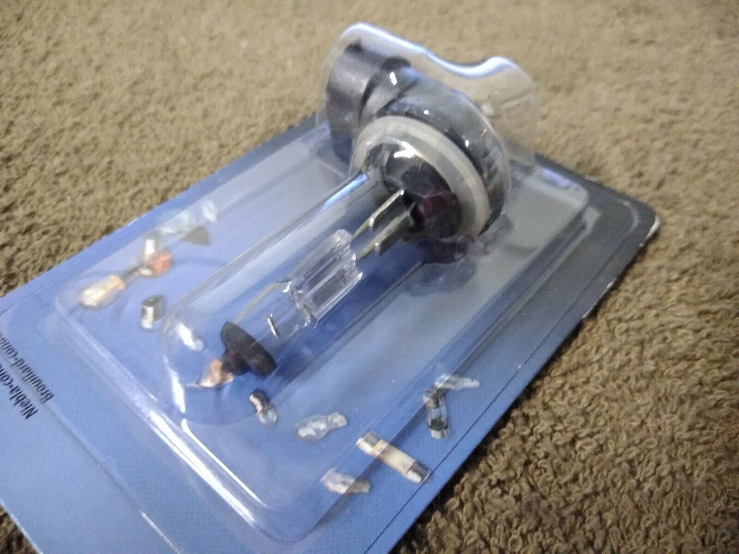 NEW Eiko 881 800 Series Halogen Lamp / 27W / Fog / Driving