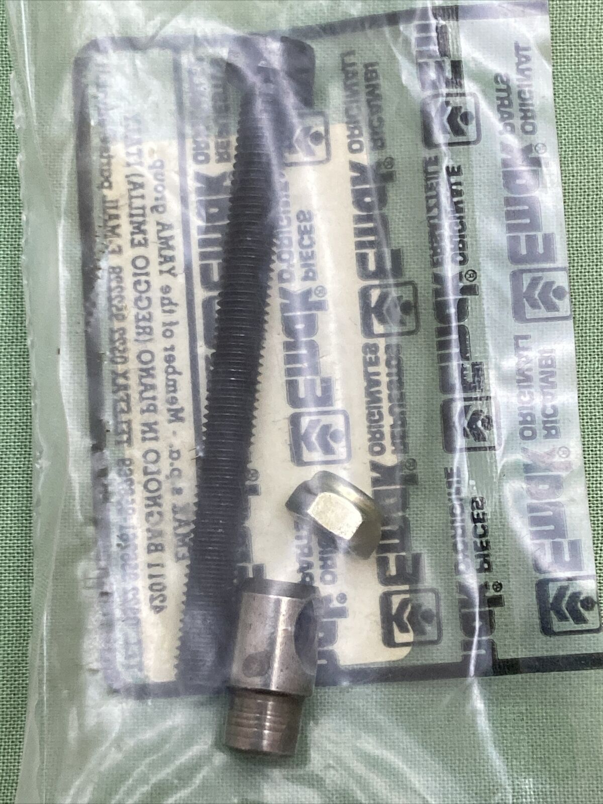 NEW GENUINE EMAK 094500530 CHAIN TENSIONER Oleo mac 945, 950, 950 SUPER