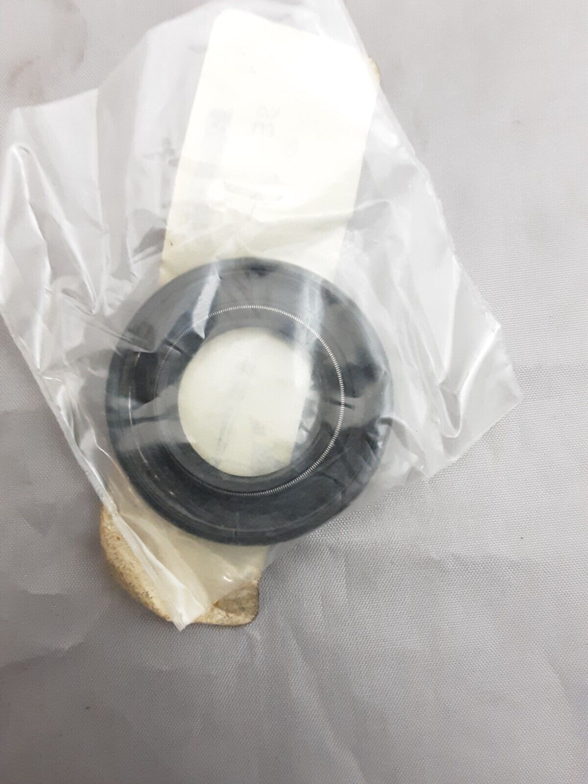 NEW GENUINE MOTIRCYCLE STUFF SE245 FRONT OUTER SEAL (23X40X7)