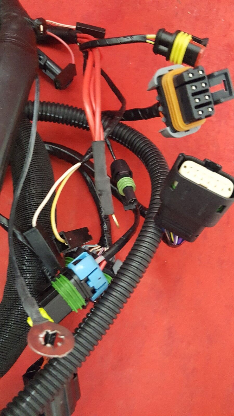 NEW 2010 Victory Cross Roads Main Wire Harness 2411045