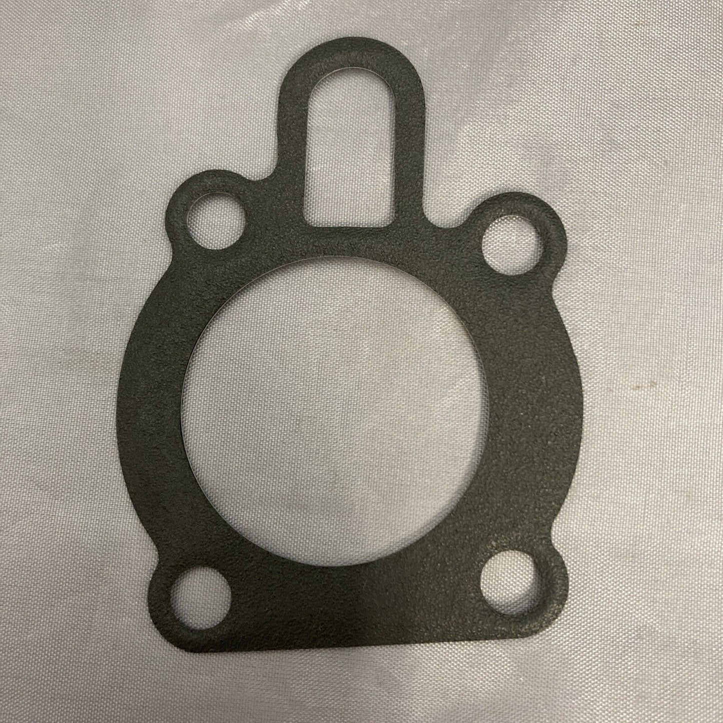 QTY 8, NEW COMPATABLE WITH 26495-89B GASKET, OIL PUMP