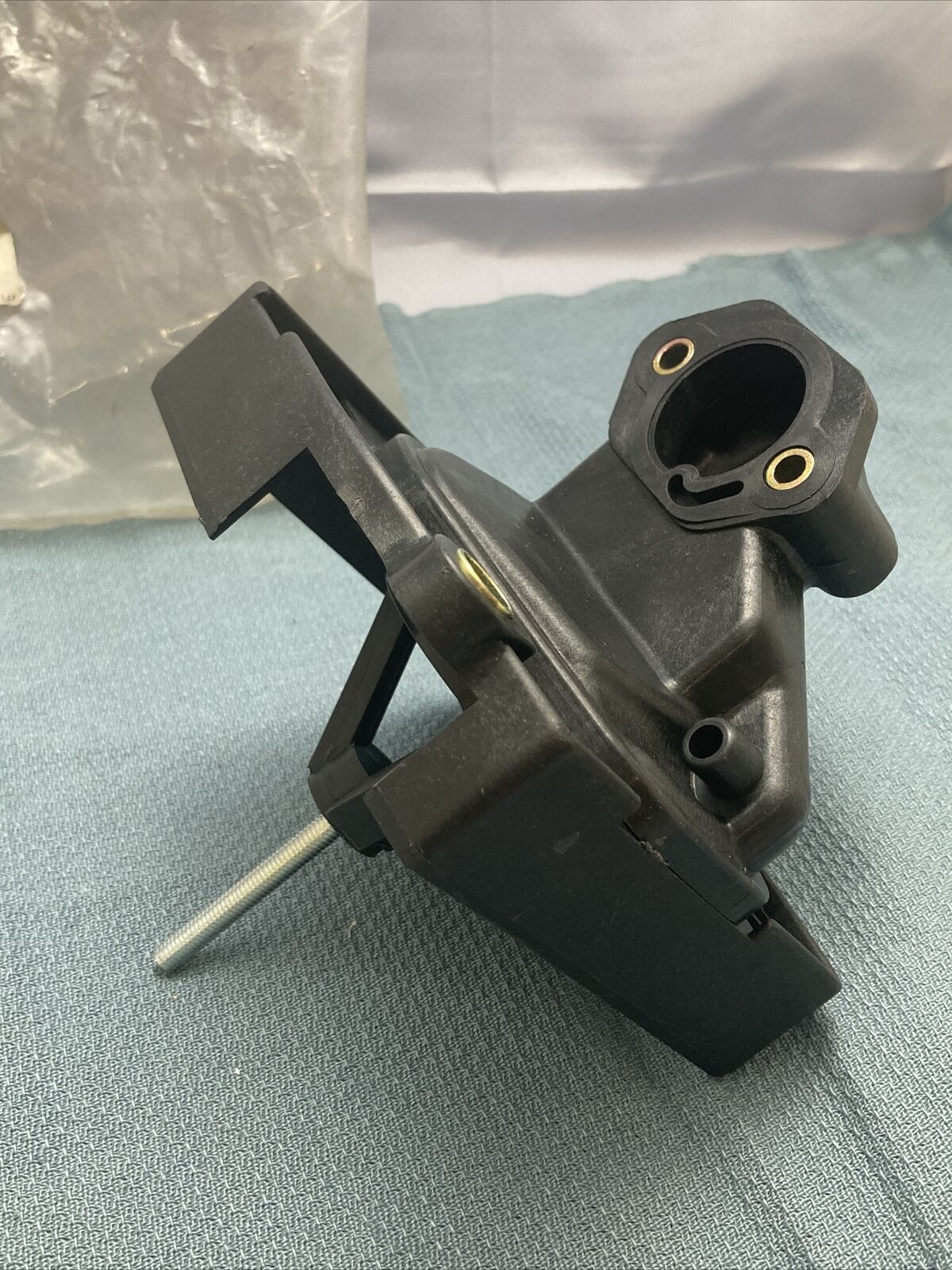 NEW GENUINE TELEDYNE TOTAL POWER 246-32802-01 AIR CLEANER BASE