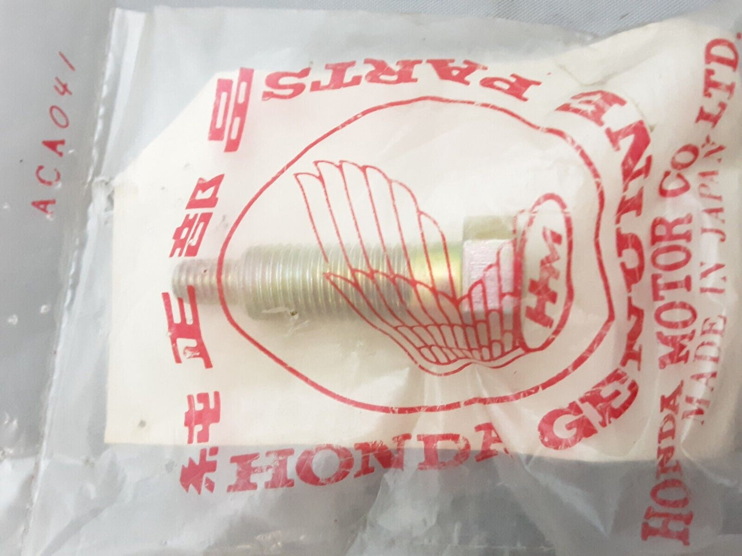 NEW GENUINE HONDA 42316-942-000 Drive Flange Bolt