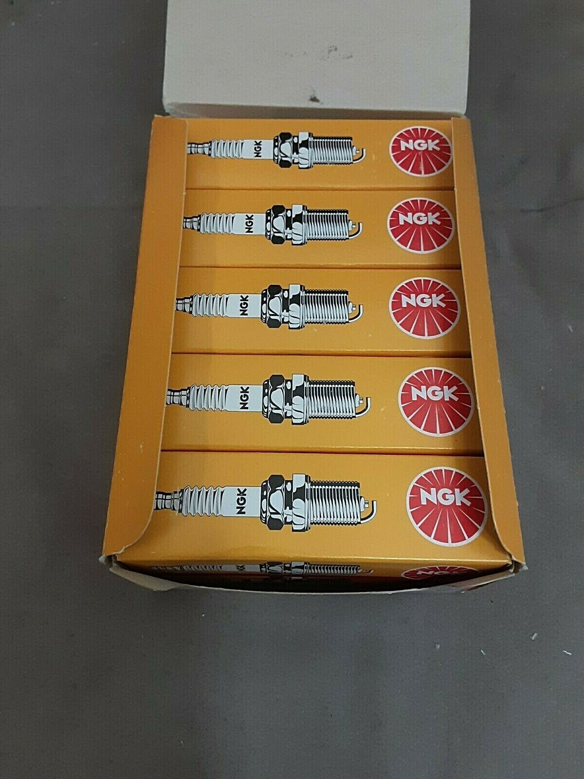 NOS NGK Spark Plug 3212 B6L 10 Pack